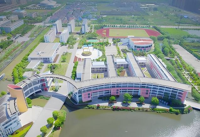 湖州艺术与设计学校